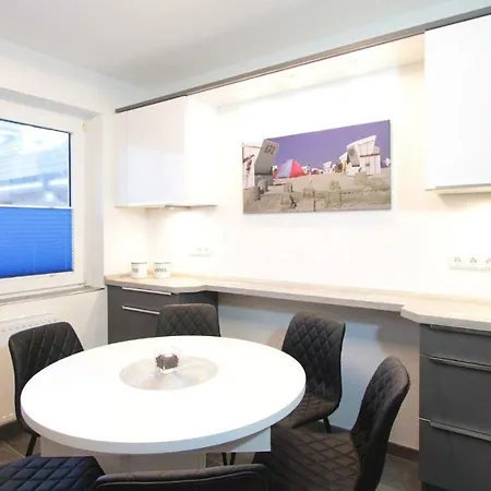 Апартаменты Haus-am-boehler-strand-wohnung-3